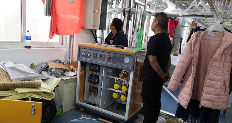 糖心VLOG免费版污服裝整燙蒸汽發生器 糖心VLOG免费版污服裝整燙蒸汽發生器