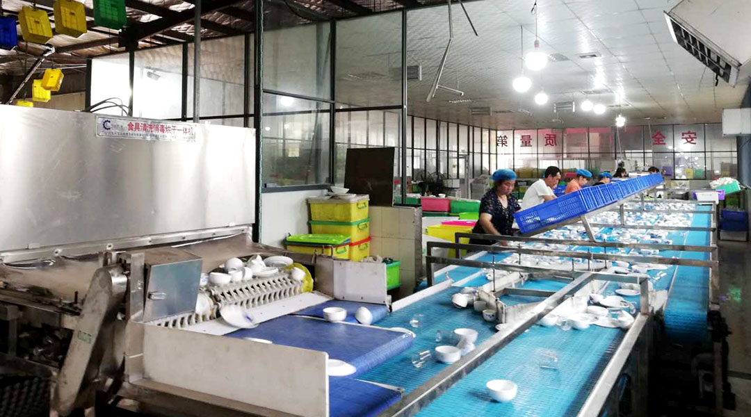 節能節水，使用江蘇餐具消毒高溫蒸汽發生器消毒餐具更徹底