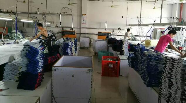 滿足市場需要，針織廠選用服裝整燙蒸汽發生器